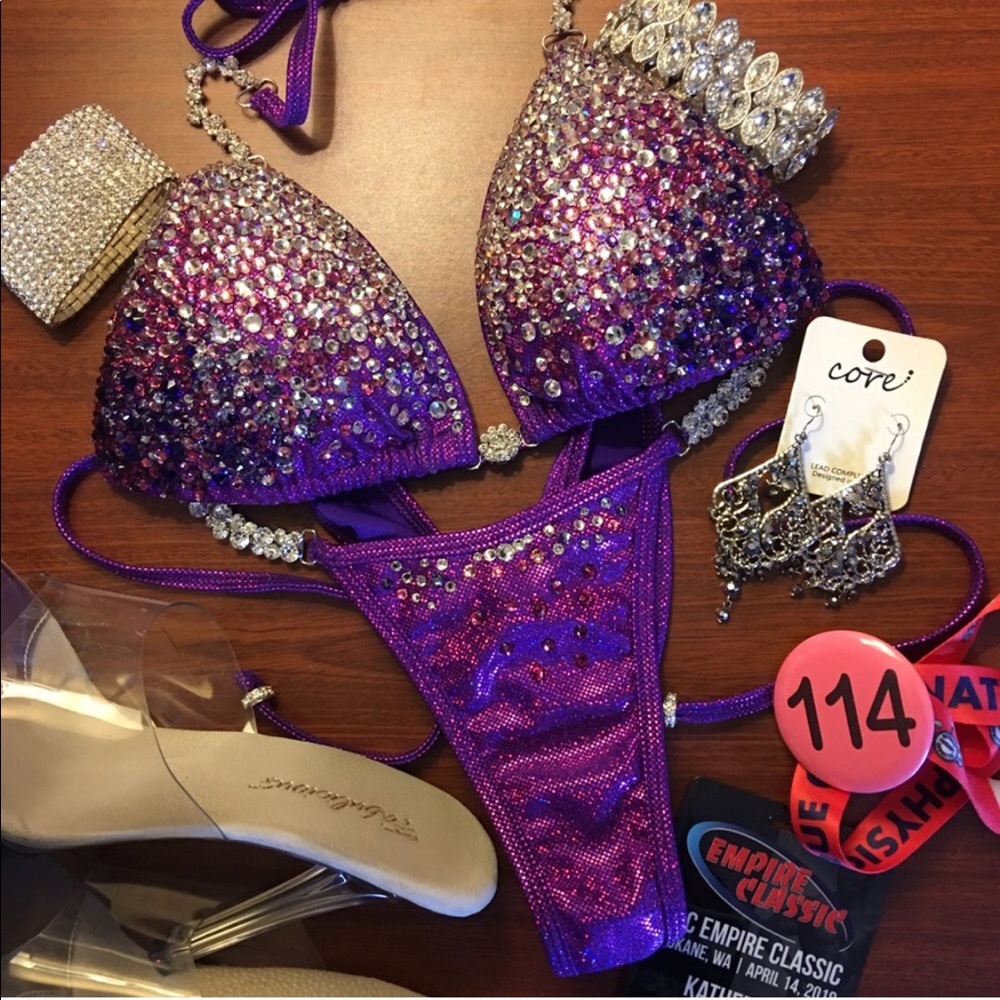 Competition Bikini can be worn for ocb or npc ifbb